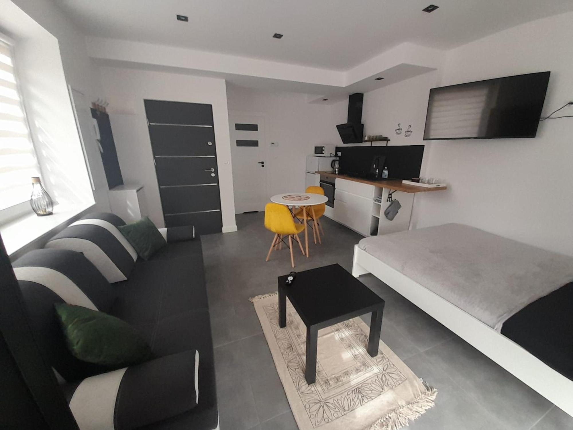 Viva Apartments Oświęcim Exteriör bild